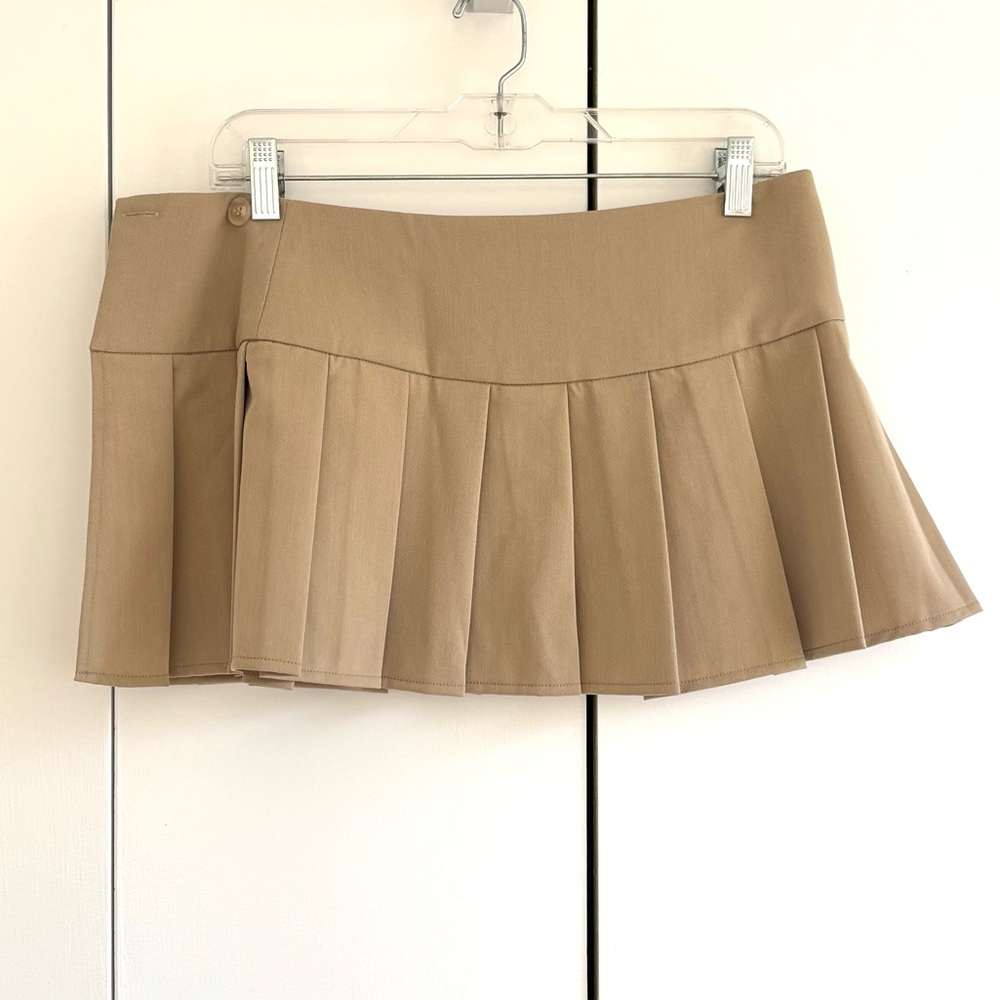Motel Rocks Casini Pleated Micro Skirt in Tan Size XS